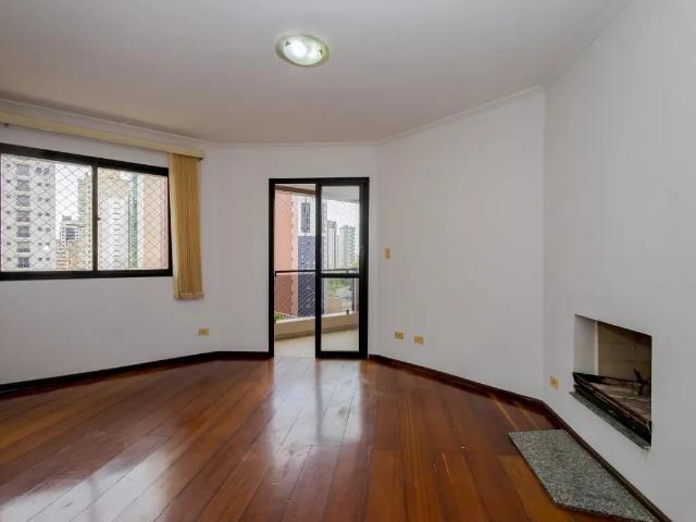 Apartamento para Locação em Curitiba/PR Água Verde 3 Quartos