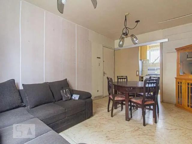 Apartamento para Locação em Curitiba/PR Água Verde 3 Quartos