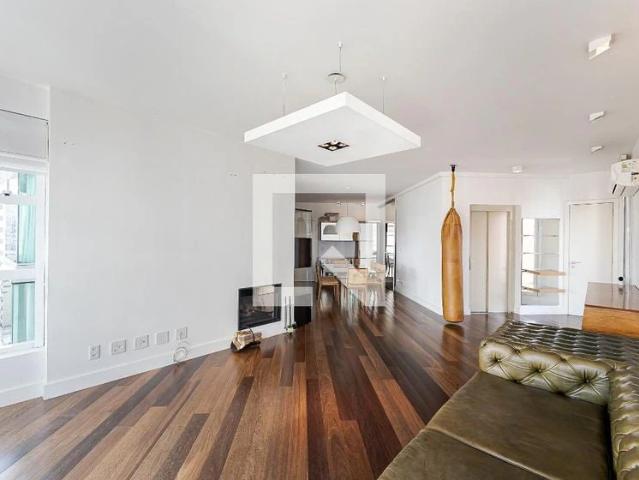 Apartamento para Locação em Curitiba/PR Água Verde 3 Quartos