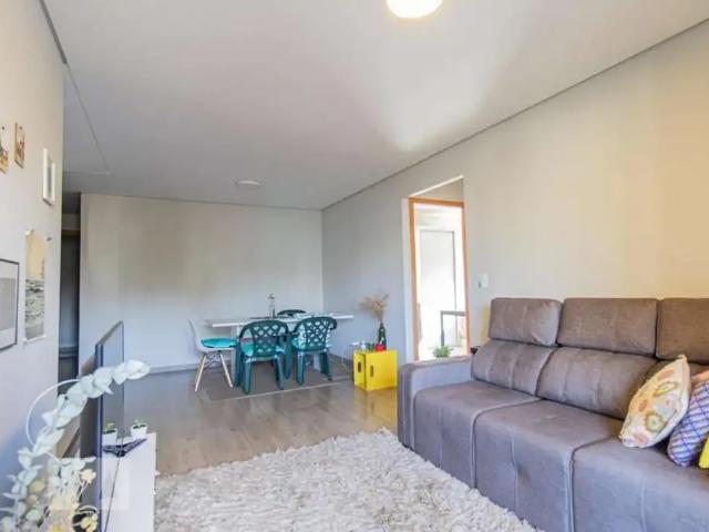 Apartamento para Locação em Curitiba/PR Água Verde 3 Quartos