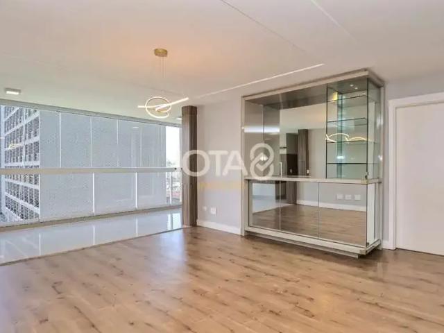 Apartamento para Locação em Curitiba/PR Água Verde 3 Quartos