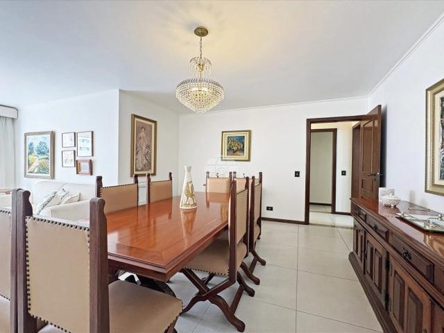 Apartamento para Locação em Curitiba/PR Água Verde 3 Quartos