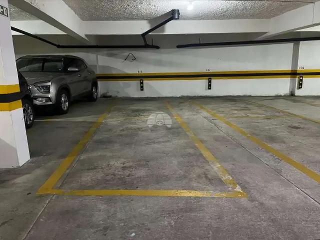 Apartamento para Locação em Curitiba/PR Água Verde 3 Quartos