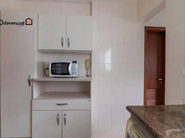 Apartamento para Locação em Curitiba/PR Água Verde 3 Quartos