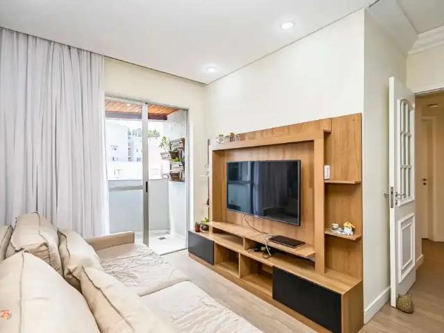Apartamento para Locação em Curitiba/PR Água Verde 3 Quartos