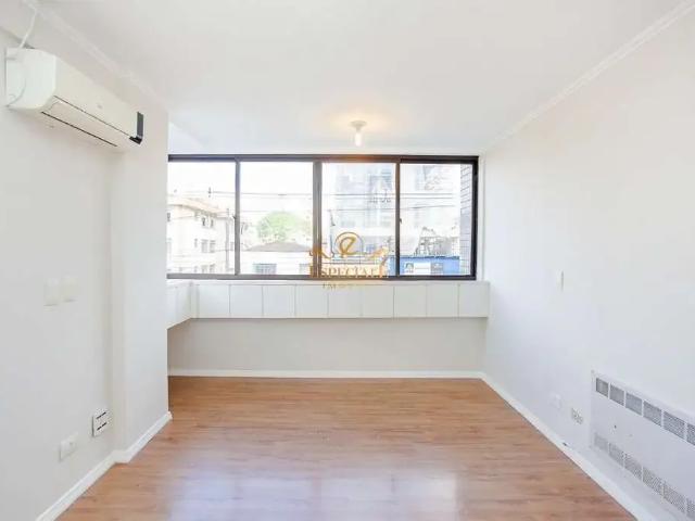 Apartamento para Locação em Curitiba/PR Água Verde 3 Quartos