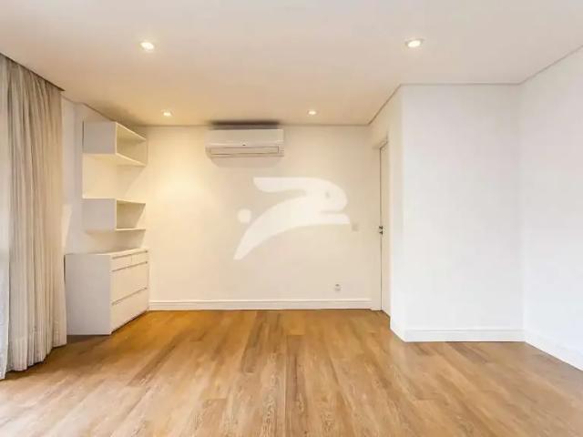 Apartamento para Locação em Curitiba/PR Água Verde 3 Quartos