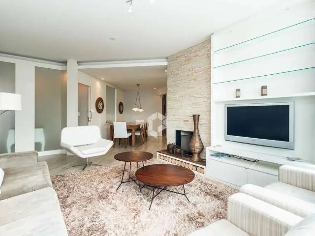 Apartamento para Locação em Curitiba/PR Água Verde 3 Quartos