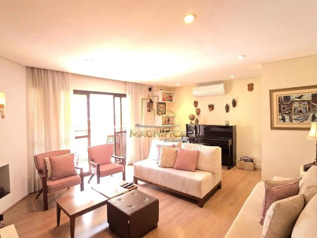 Apartamento para Locação em Curitiba/PR Água Verde 3 Quartos