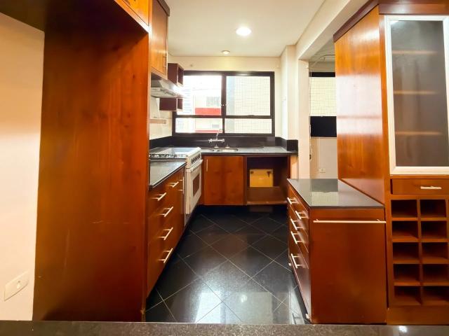 Apartamento para Locação em Curitiba/PR Água Verde 2 Quartos