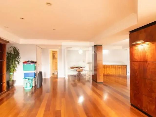 Apartamento para Locação em Curitiba/PR Água Verde 2 Quartos