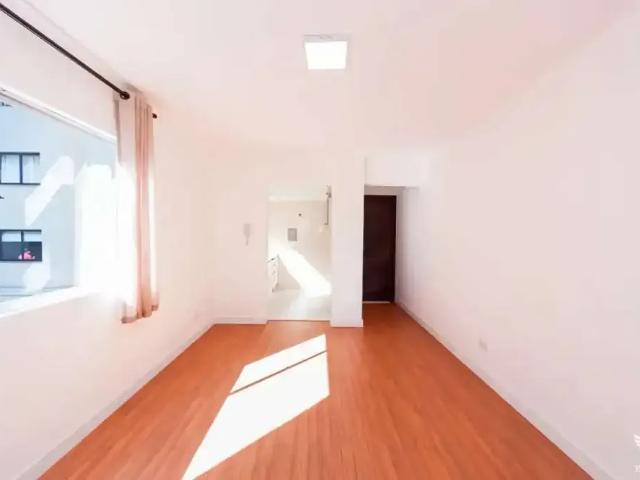Apartamento para Locação em Curitiba/PR Água Verde 2 Quartos
