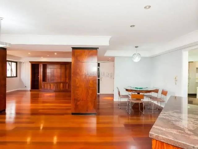 Apartamento para Locação em Curitiba/PR Água Verde 2 Quartos