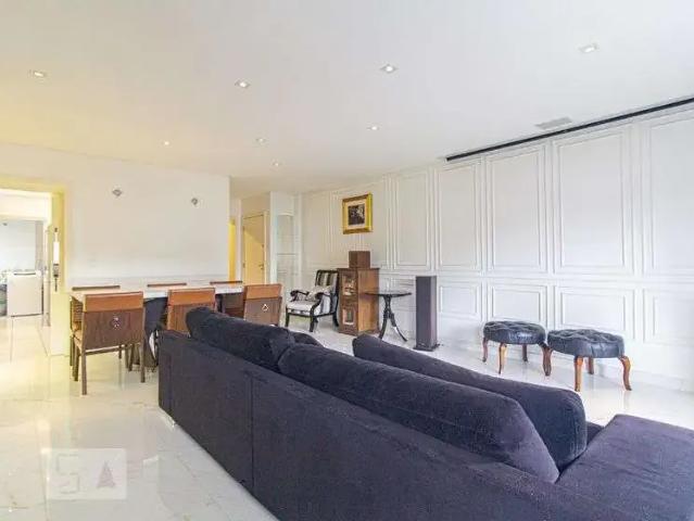 Apartamento para Locação em Curitiba/PR Água Verde 2 Quartos