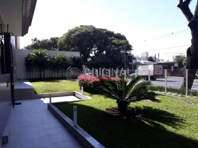 Apartamento para Locação em Curitiba/PR Água Verde 2 Quartos