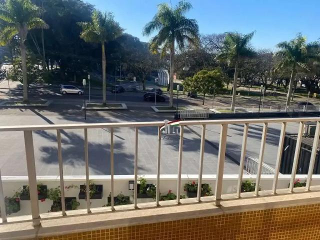 Apartamento para Locação em Curitiba/PR Água Verde 4 Quartos