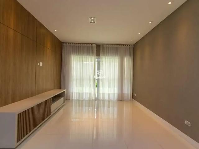 Apartamento para Locação em Curitiba/PR Água Verde 4 Quartos