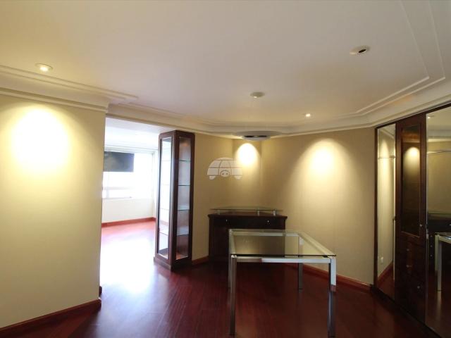 Apartamento para Locação em Curitiba/PR Alto da Rua XV 2 Quartos