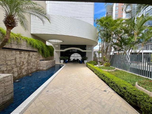 Apartamento para Locação em Curitiba/PR Batel 3 Quartos