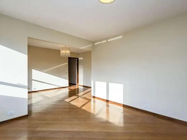 Apartamento para Locação em Curitiba/PR Batel 3 Quartos