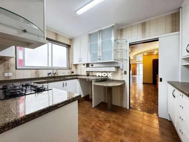 Apartamento para Locação em Curitiba/PR Batel 3 Quartos