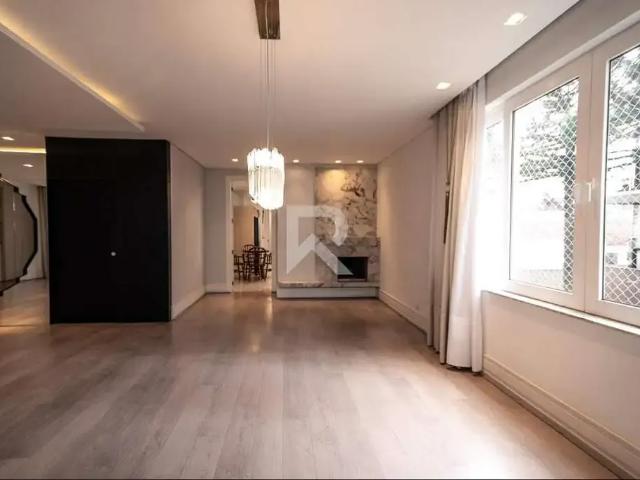 Apartamento para Locação em Curitiba/PR Batel 3 Quartos
