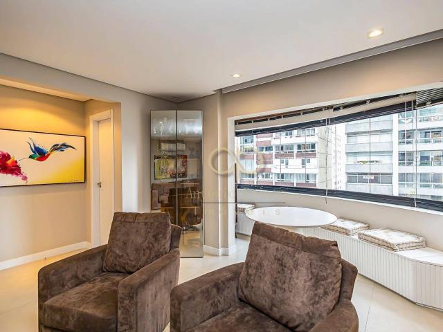 Apartamento para Locação em Curitiba/PR Batel 4 Quartos