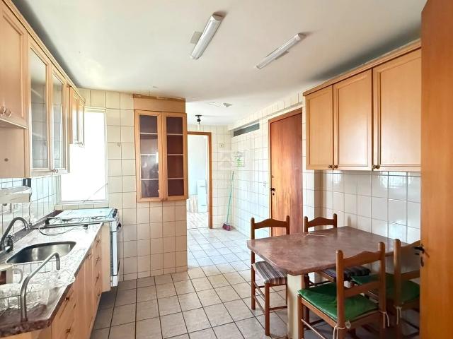 Apartamento para Locação em Curitiba/PR Bigorrilho 3 Quartos