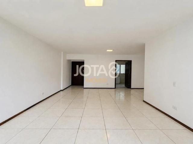 Apartamento para Locação em Curitiba/PR Bigorrilho 3 Quartos