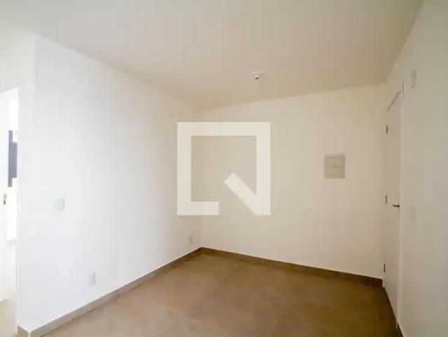 Apartamento para Locação em Curitiba/PR Cachoeira 2 Quartos