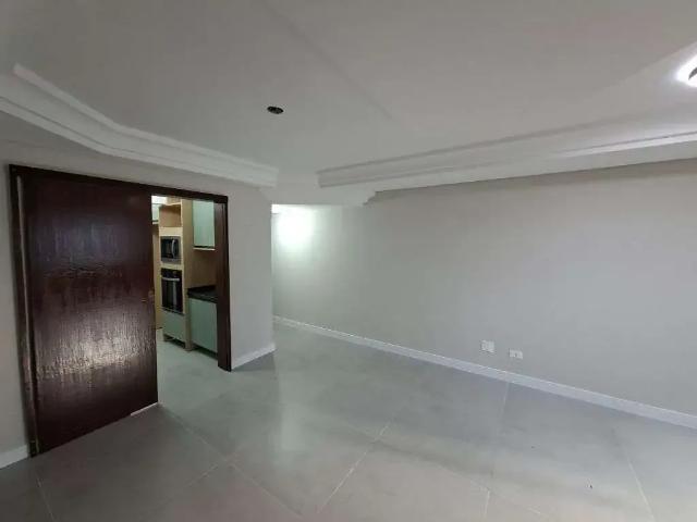 Apartamento para Locação em Curitiba/PR Cabral 4 Quartos