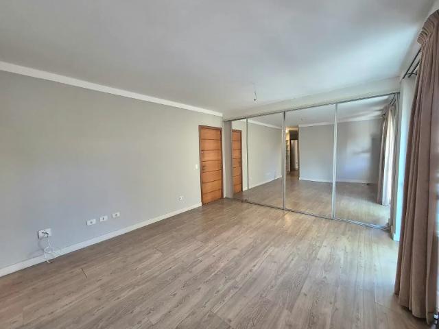 Apartamento para Locação em Curitiba/PR Cabral 3 Quartos