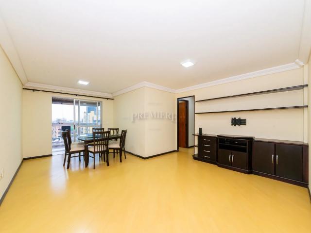 Apartamento para Locação em Curitiba/PR Cabral 3 Quartos