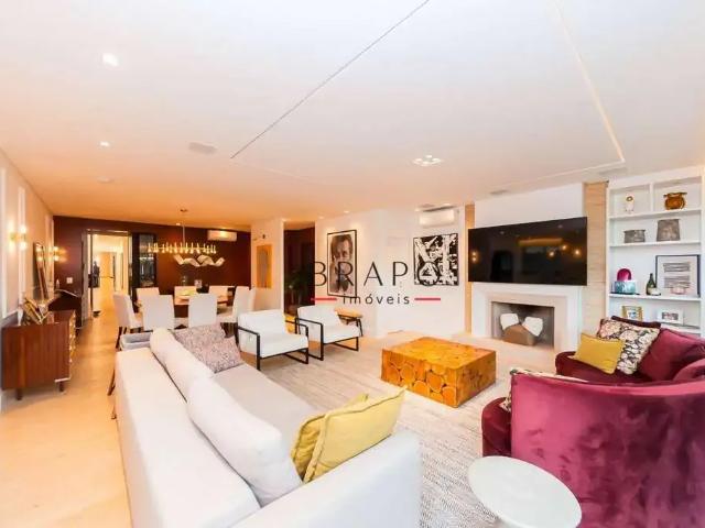 Apartamento para Locação em Curitiba/PR Cabral 3 Quartos