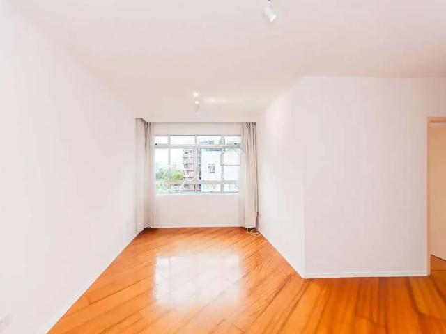 Apartamento para Locação em Curitiba/PR Cabral 3 Quartos