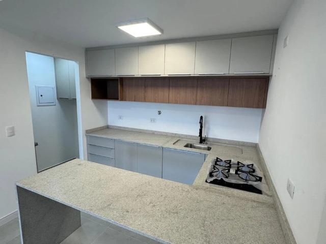 Apartamento para Locação em Curitiba/PR Campina do Siqueira 2 Quartos
