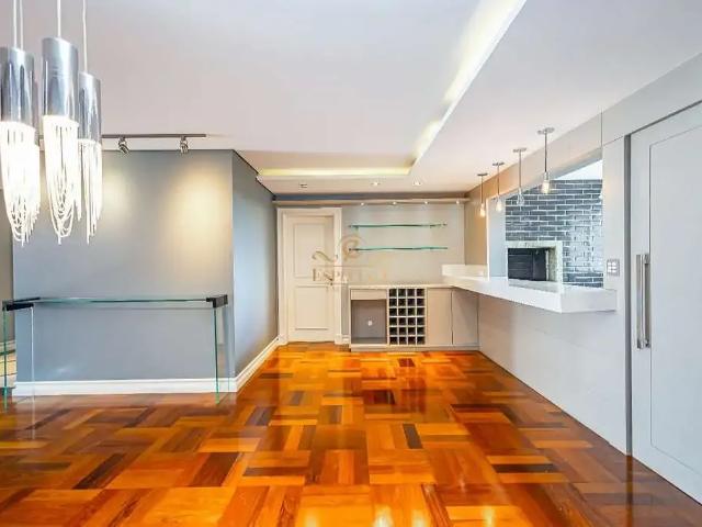 Apartamento para Locação em Curitiba/PR Campina do Siqueira 4 Quartos