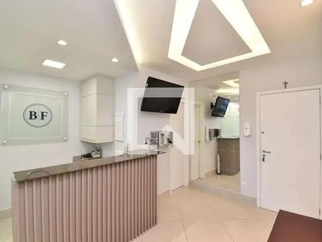 Apartamento para Locação em Curitiba/PR Centro 5 Quartos