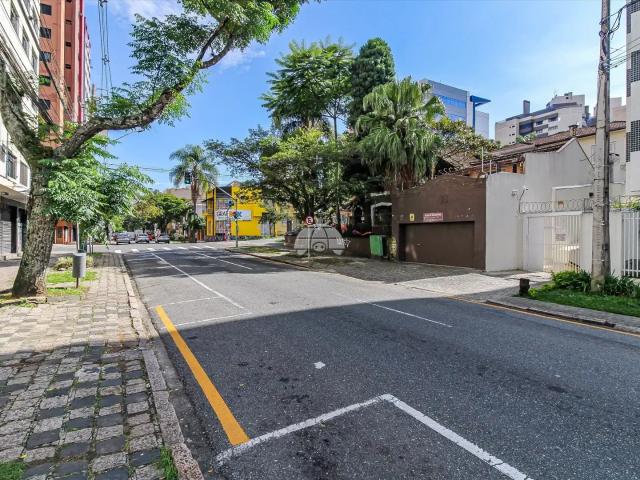 Apartamento para Locação em Curitiba/PR Centro 1 Quartos