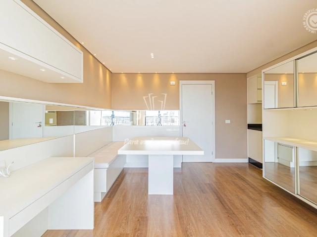 Apartamento para Locação em Curitiba/PR Centro 2 Quartos