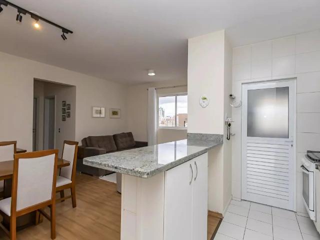 Apartamento para Locação em Curitiba/PR Centro 2 Quartos