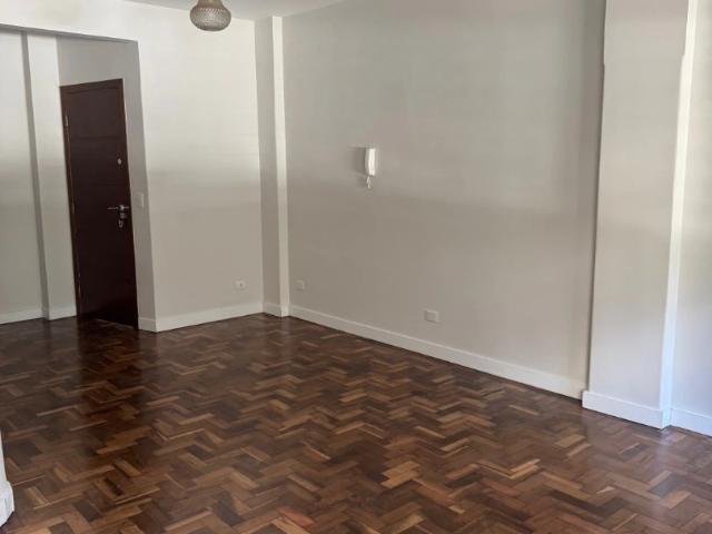 Apartamento para Locação em Curitiba/PR Centro 2 Quartos