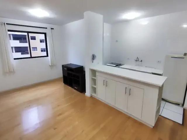 Apartamento para Locação em Curitiba/PR Centro 2 Quartos