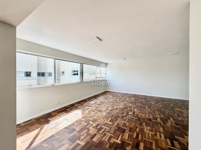 Apartamento para Locação em Curitiba/PR Centro 3 Quartos
