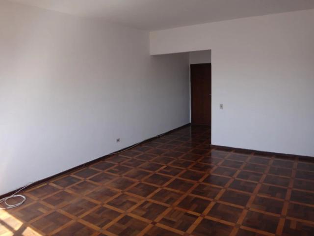 Apartamento para Locação em Curitiba/PR Centro 3 Quartos
