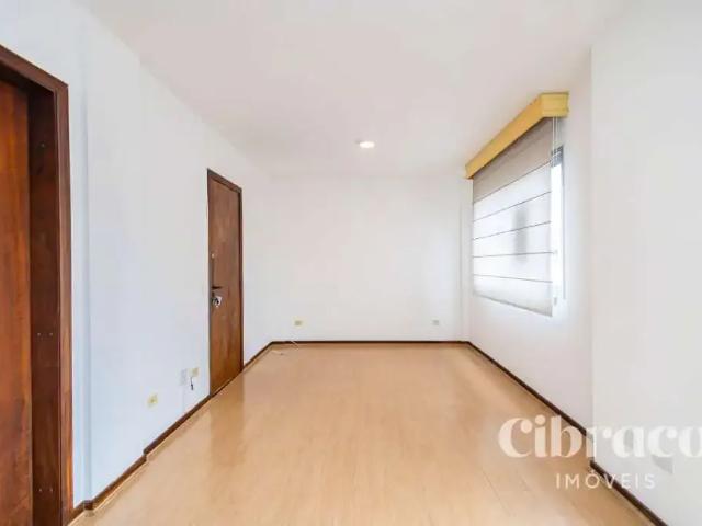 Apartamento para Locação em Curitiba/PR Centro 3 Quartos