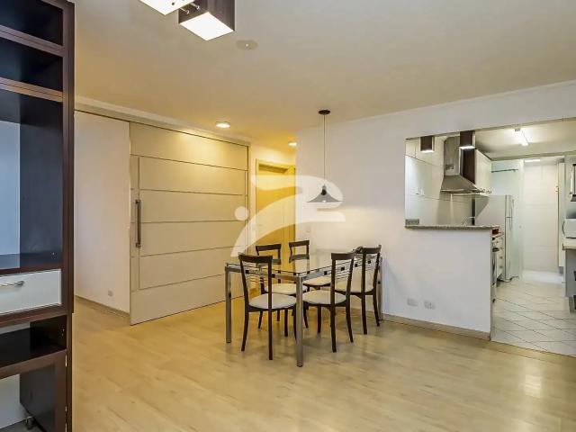 Apartamento para Locação em Curitiba/PR Centro 3 Quartos