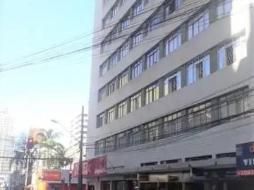 Praça Rui Barbosa, Curitiba - Área de serviço