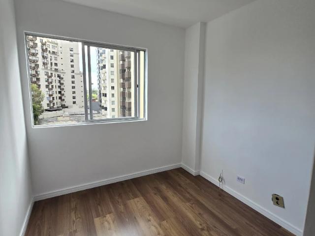 Apartamento para Locação em Curitiba/PR Cristo Rei 2 Quartos