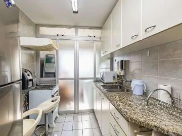 Apartamento para Locação em Curitiba/PR Cristo Rei 2 Quartos